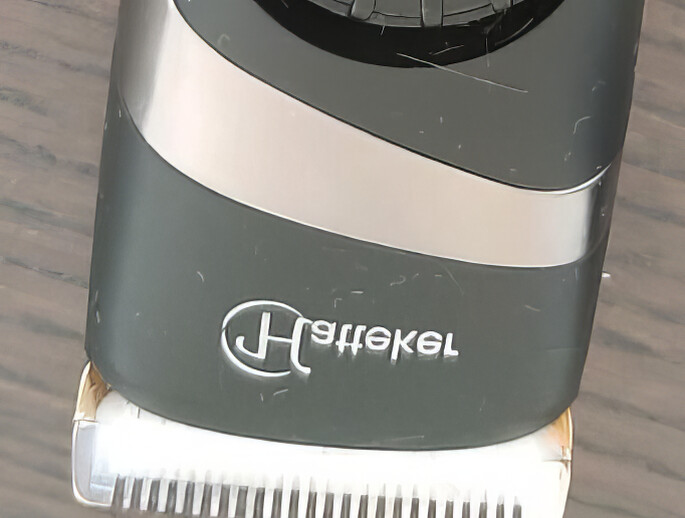Hatteker YC-692030 im Test: Vielseitiger Haar- und Bartschneider