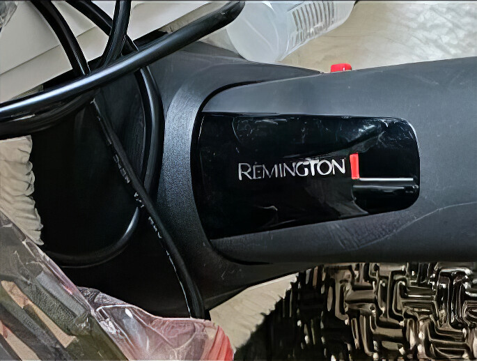 Remington HC9700 im Test: Professionelles Haarschneiden mit japanischen Präzisionsstahlklingen 2024